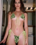 961x768, 110 KB, Lily_Easton_-_Brooke_Olimpieri_photoshoot_for_Jaded_Swim.jpg